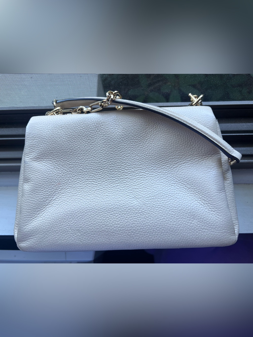kate spade Cream Pebbled Leather Crossbody Bag with Gold Hardware - Picture 2 of 3